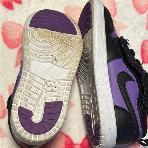 Jordan Kids Sneakers Black Purple - Picture 5 of 7